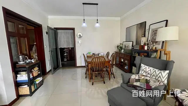 时尚精装大三房，带品牌家私，近地铁，近商业。 - 图片 3