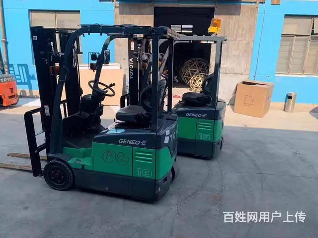 丰田三支点电动叉车 小空间作业专用二手叉车 - 图片 4