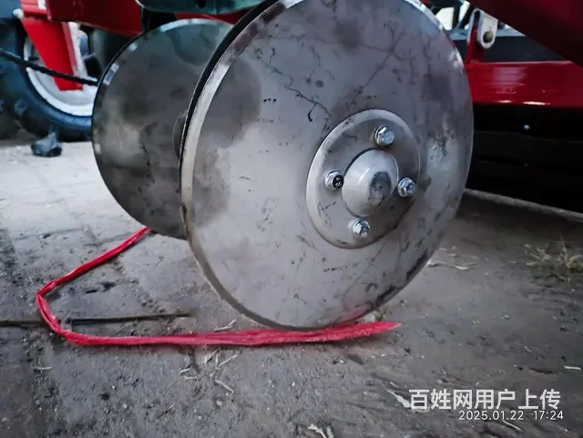 【搞定了！】出售鑫环球单垄花生蒙膜机 - 图片 3