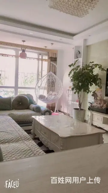 出租滨河水城车库上1楼，100平两室通厅格局，精装修，冰箱  - 图片 2