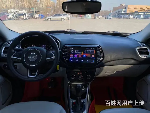 Jeep 指南者 2019款 1.4T 双离合 200T 典 - 图片 4