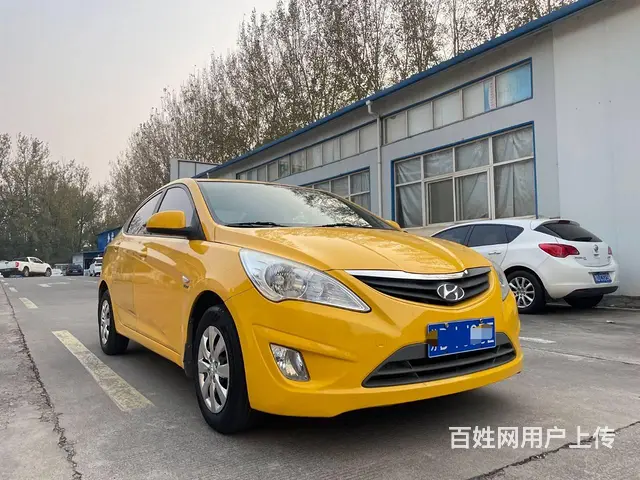 现代 瑞纳 2010款 瑞纳-三厢 1.4 手动 GS 舒适 - 图片 6