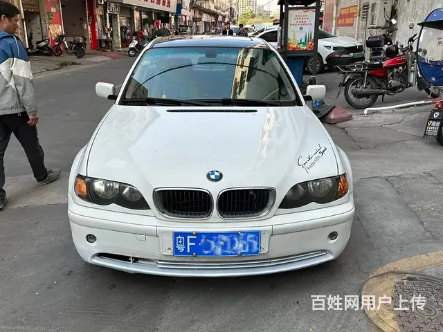 宝马3系 2005款 320i 2.0 手自一体 时尚型(桃 - 图片 1