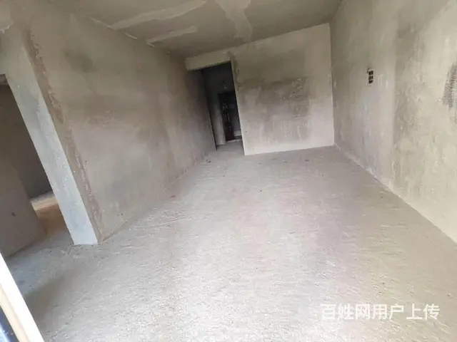 急，急市政府旁边桂花苑三房两厅先付几万房产证齐全 - 图片 1