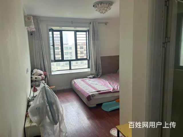 清水湾大公馆 双证   精装三室   不沿街 129万 - 图片 2