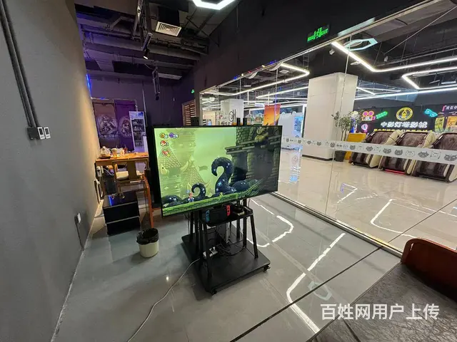914   高档商场 精装店面 扶梯口 人流大 可空转 - 图片 9