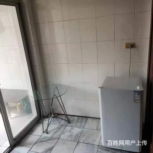 五运小区 普通住宅1厅 简单装修 - 图片 1