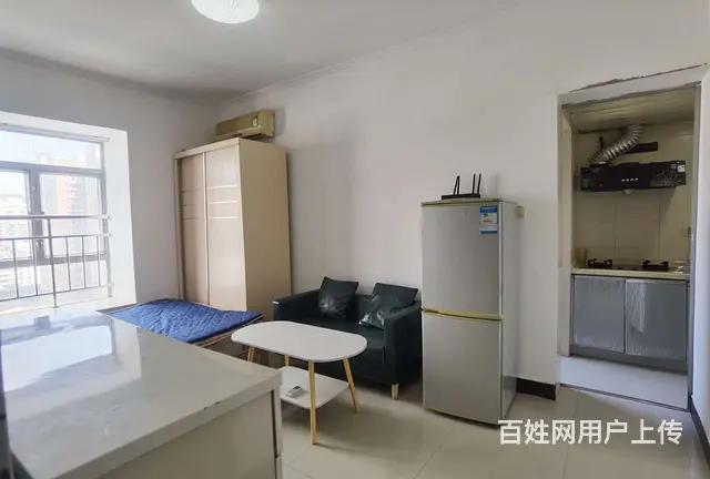 拱北关口和华国际电梯精装大公寓出租，租价1700。近关口 - 图片 1