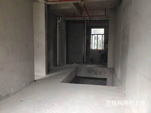 （51旺铺推荐）龙华区面前坡天泽园临街157平两层旺铺直租 - 图片 9