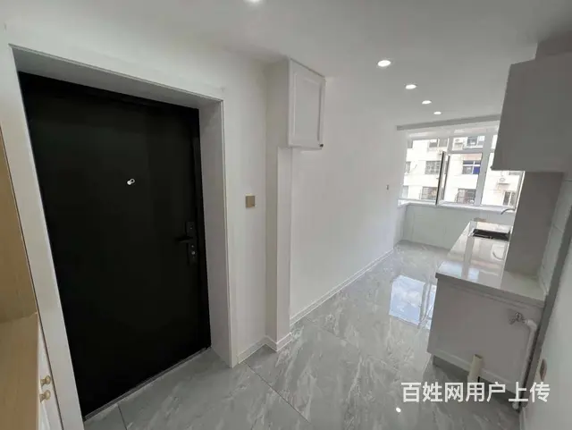 中央大街七中小凌里4楼53平南北通精装修地暖无大税可贷款 - 图片 7