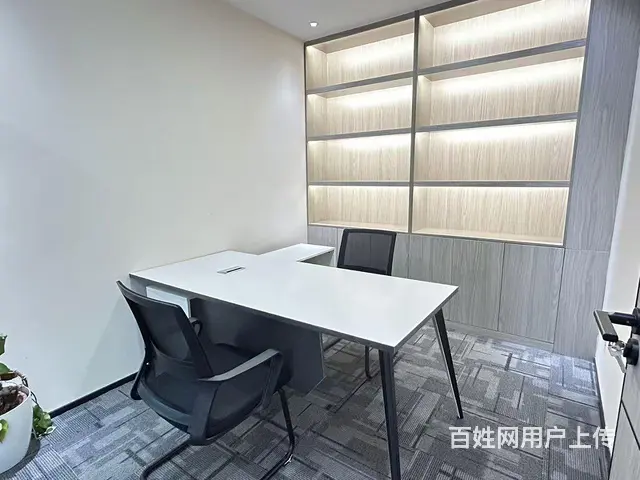 地铁口房东直租双面采光190平3+1格局 - 图片 5