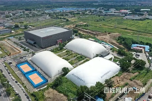充气膜厂家，羽毛球气膜训练馆，体育馆膜结构工程设计 - 图片 2