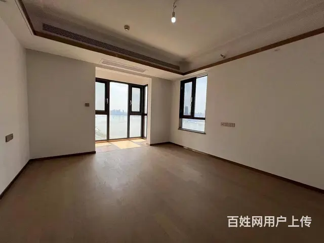 联投中心一期 武昌超一线江景 接待居家都行 四室三 - 图片 4