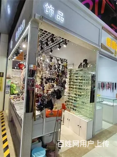 财富广场负一层饰品店商铺出兑 - 图片 2