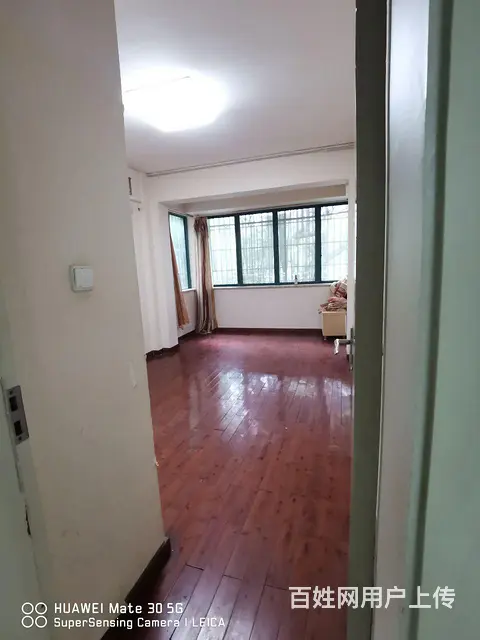 银都一楼带车位前后花园出售 - 图片 4