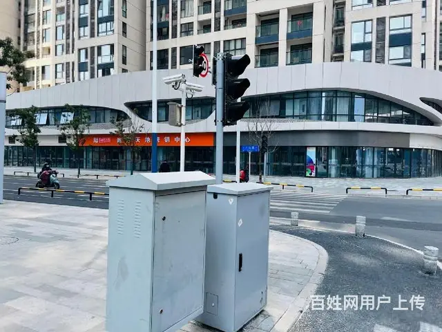 急售南大街运河天地小区大门口 年租金11万沿街商铺 好停车 - 图片 10