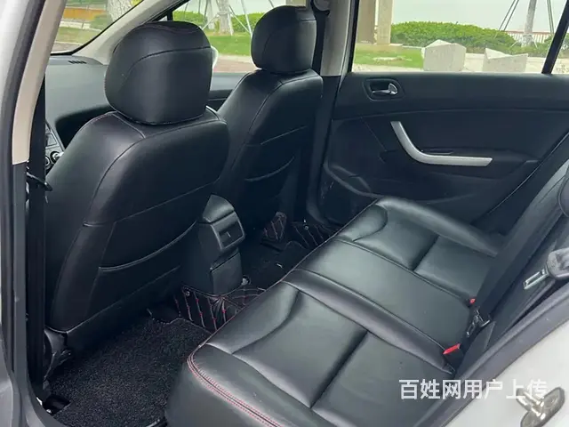 标致408 2014款 2.0 手自一体 车载互联豪华版 - 图片 11