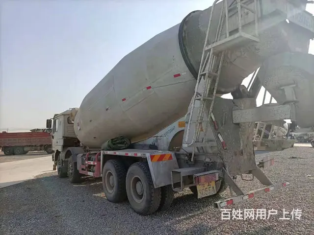 18年二手德龙大20方搅拌车 潍柴发动机375马力 - 图片 5