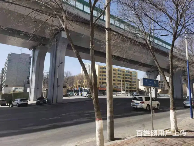 7556(七P）个人城西区六一桥临街6年老店转让 - 图片 2