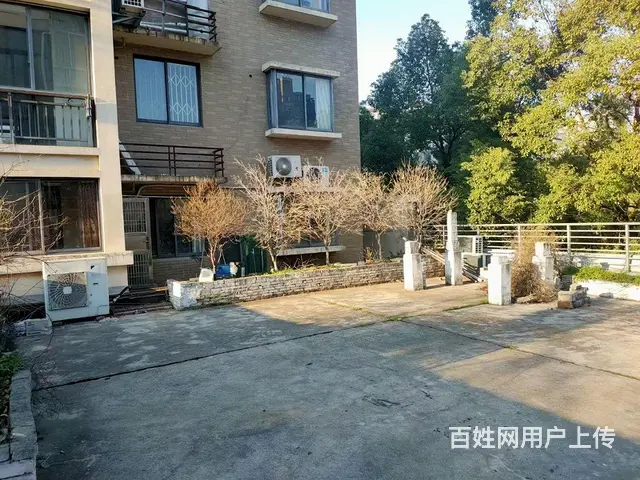 带超大平台三房两厅两卫便宜出租 - 图片 1