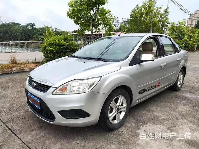 福特 福克斯 2009款 福克斯-三厢 1.8 手动 舒适型 - 图片 3