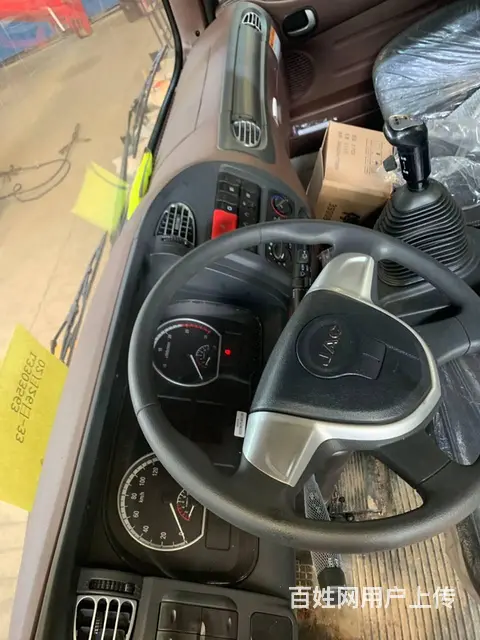 江淮格尔发小三轴拖板车拖20/25吨挖机平板拖车 - 图片 6