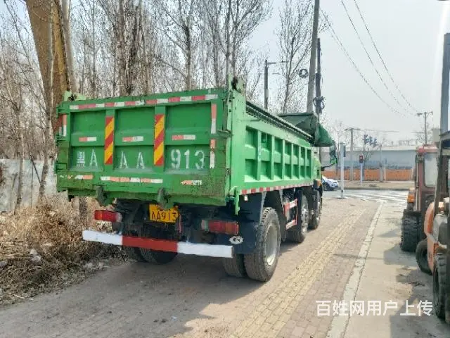 一汽解放龙V自卸车 - 图片 1