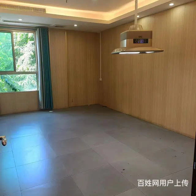 （51旺铺推荐）灵山镇琼文路二楼600平空铺出租 - 图片 9