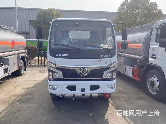 厂家直销东风福瑞卡3.5吨油罐车 现在低价处理 - 图片 2