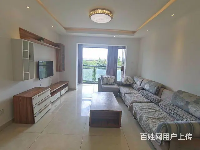 新亚洲体育城地铁站 海运花园 3房精装修 带2个露 - 图片 1