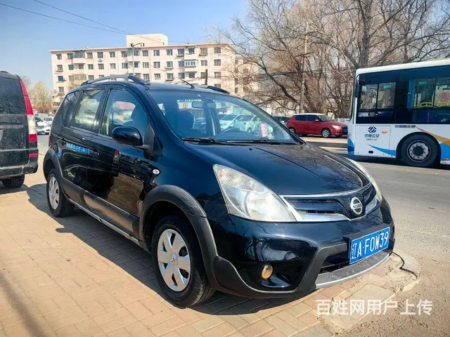 尼桑骊威 - 图片 1