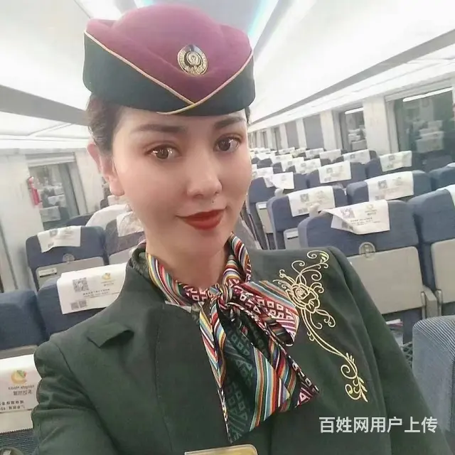 年薪十万+双流机场空中乘务员、值机招聘 - 图片 2