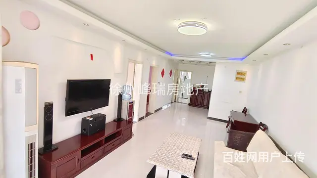 万达广场旁 精装两室 家具家电齐全 包物业包宽带 随时看房！ - 图片 1