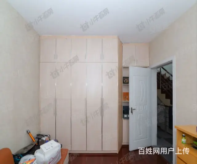 地铁口 阳光花园联排别墅 精装修 位置好 超大花园 - 图片 6