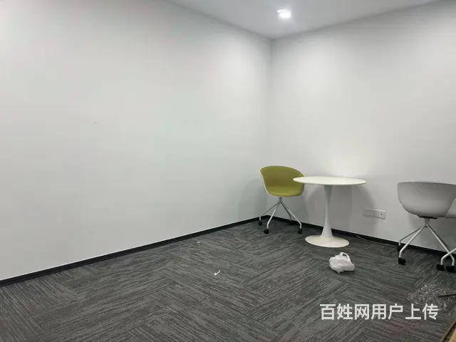 星城中心双地铁电梯口双开门精装带家具办公室 - 图片 6