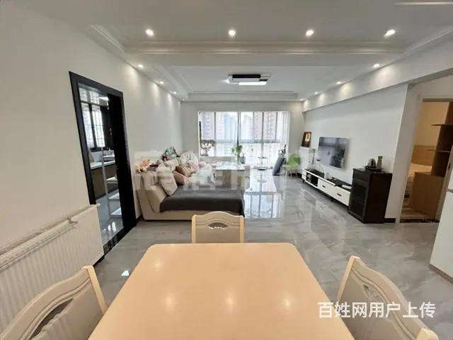 樽憬财富广场 精装修三房带暖气 满2 支持按揭 钥匙在手 - 图片 3