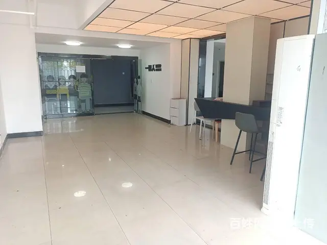 五一广场60平工作室出租 - 图片 4