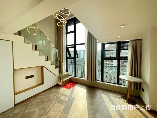 水悦城 半岛花园 城市之光全新复式可办公可住家 免费看房！ - 图片 1