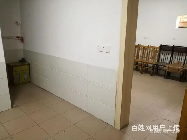 丁字路口，地段位置好 - 图片 3