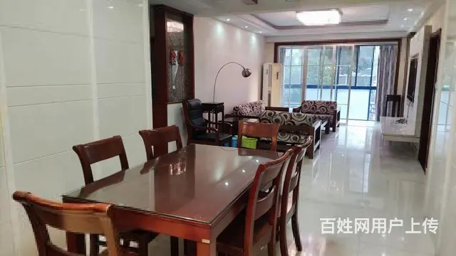 单价才1.6左右（新北万达一路之隔，可以拎包入住）看房方便。 - 图片 1