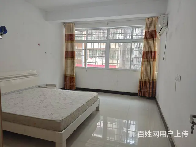 上高五 中 附近二楼清爽三房家私全配两空调三床可住家和工作室 - 图片 1