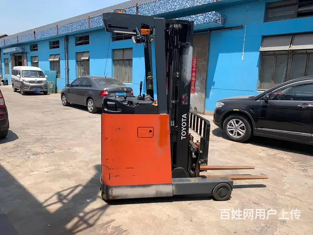 九成新丰田1.5吨前移式电动叉车 个人仓储二手叉车 - 图片 4
