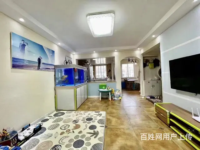捡漏房 86万 青岛路 南竹岛H区 框架房住人五楼 - 图片 2