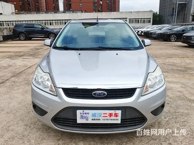 福特 福克斯 2013款 经典福克斯-三厢 1.8 手动 时 - 图片 1