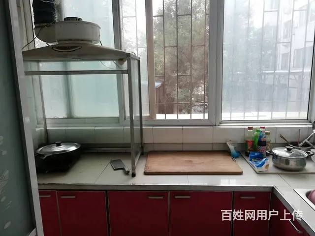 鑫田小区 普通住宅 中等装修送地下室 - 图片 2