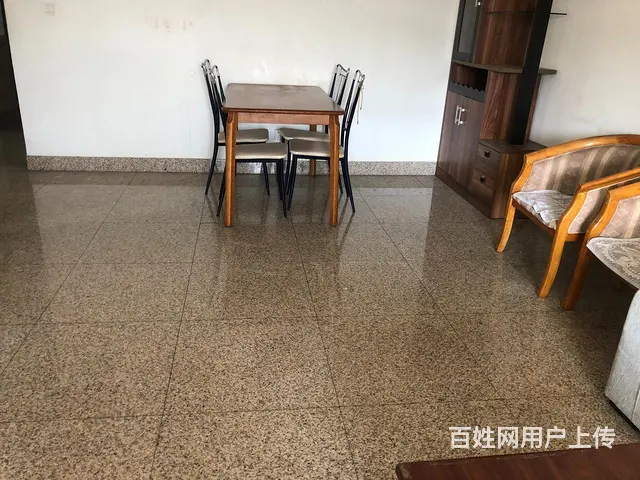 华昌小学特区纪念馆旁荣华大厦二房出租，价格可谈 - 图片 2