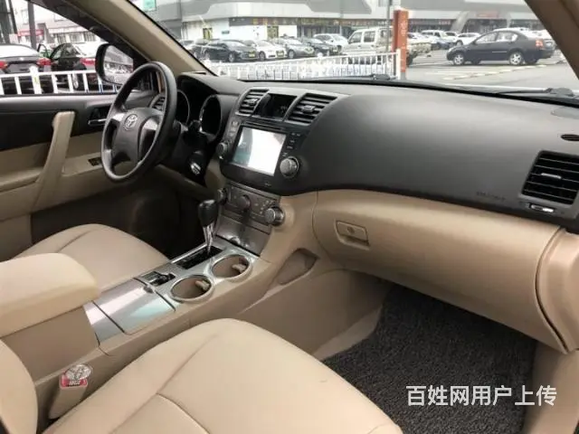 丰田 汉兰达 2019款 2.0T 手自一体 四驱至尊版7座 - 图片 6