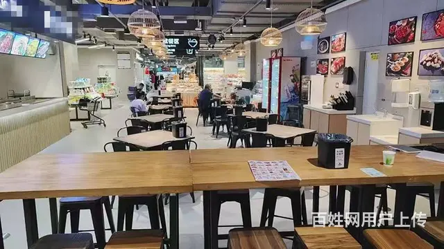 （51旺铺推荐）解放路一方百货二楼60平餐饮店转让（超市里面 - 图片 1