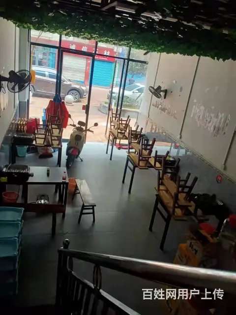 宣汉县76平餐馆转让 - 图片 1