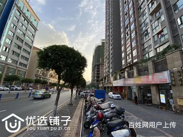 (优选铺子)西外派瑞酒店旁200平串串店转让 - 图片 2